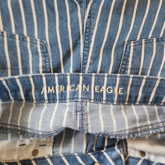 American Eagle Denim Jean Shorts Mom Short Striped Size 2 Stretch High Rise - Picture 4 of 8